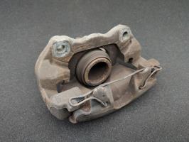 Etrier avant gauche (freinage)