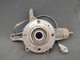 Fusee avant gauche