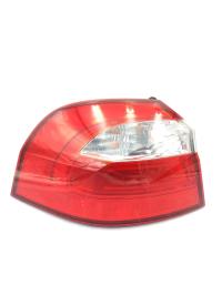 Fanale posteriore principale sinistro (luci)