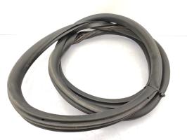 Joint de porte arriere gauche