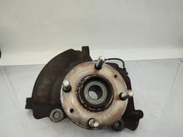 Fusee avant gauche