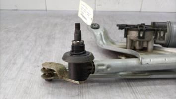 Moteur essuie glace avant