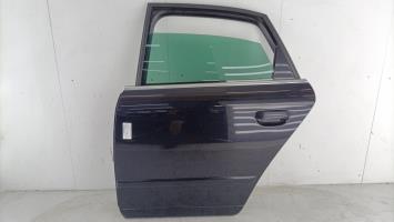Puerta trasera izquierda