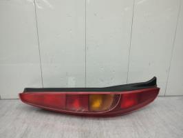 Fanale posteriore principale sinistro (luci)
