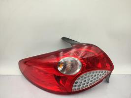 Fanale posteriore principale sinistro (luci)