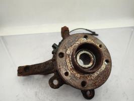 Fusee avant gauche