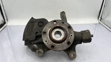 Fusee avant gauche