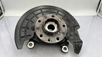 Fusee avant gauche