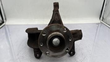 Fusee avant gauche