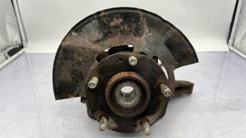 Fusee avant droit
