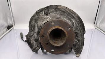 Fusee avant gauche