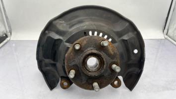 Fusee avant gauche