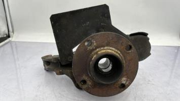 Fusee avant gauche