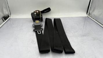 Ceinture avant gauche