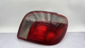 Fanale posteriore principale destro (luci)