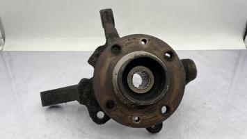 Fusee avant gauche