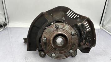 Fusee avant gauche