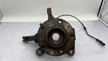 Fusee avant gauche