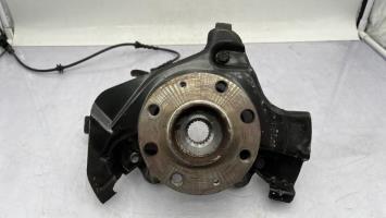 Fusee avant gauche