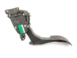 Pedale acceleratore