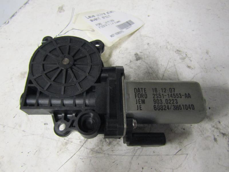 Leve vitre electrique avant droit