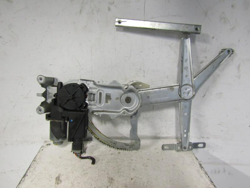 Leve vitre electrique avant droit