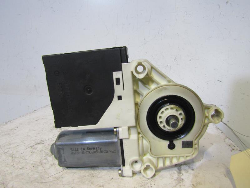 Moteur leve vitre arriere gauche