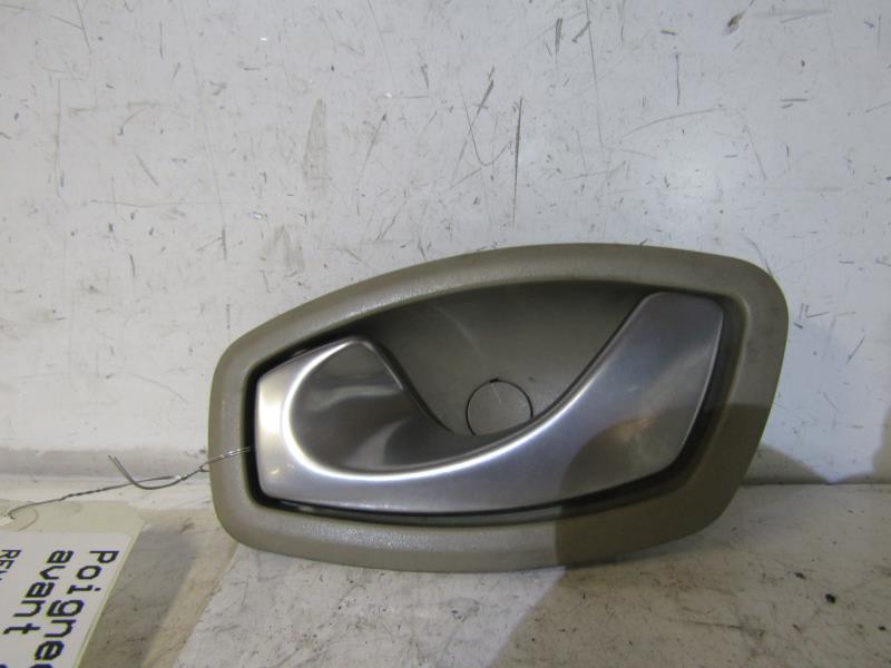 Poignee interieur avant gauche
