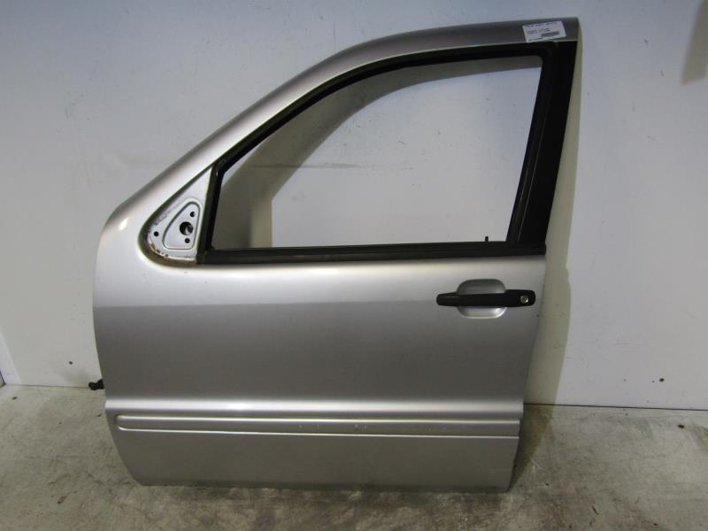 Porte avant gauche