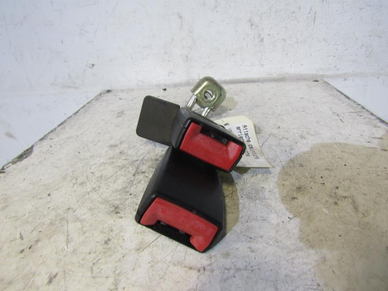 Attache ceinture arriere gauche