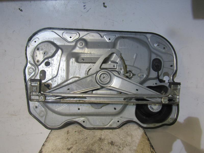 Leve vitre electrique avant droit