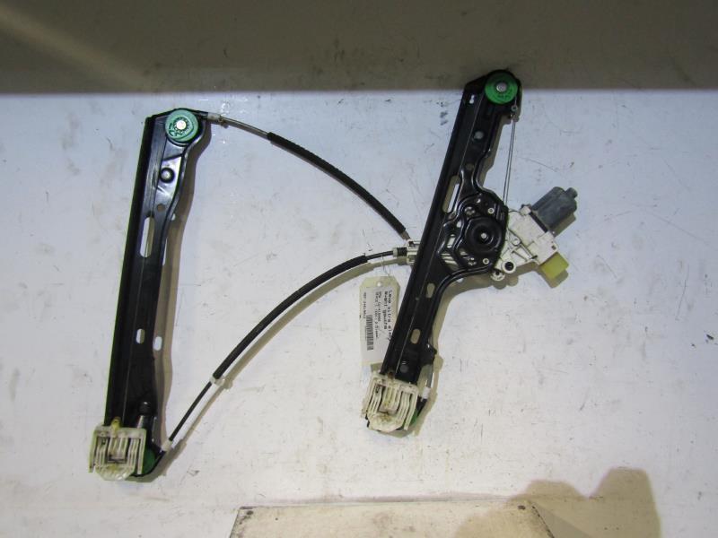 Leve vitre electrique avant gauche