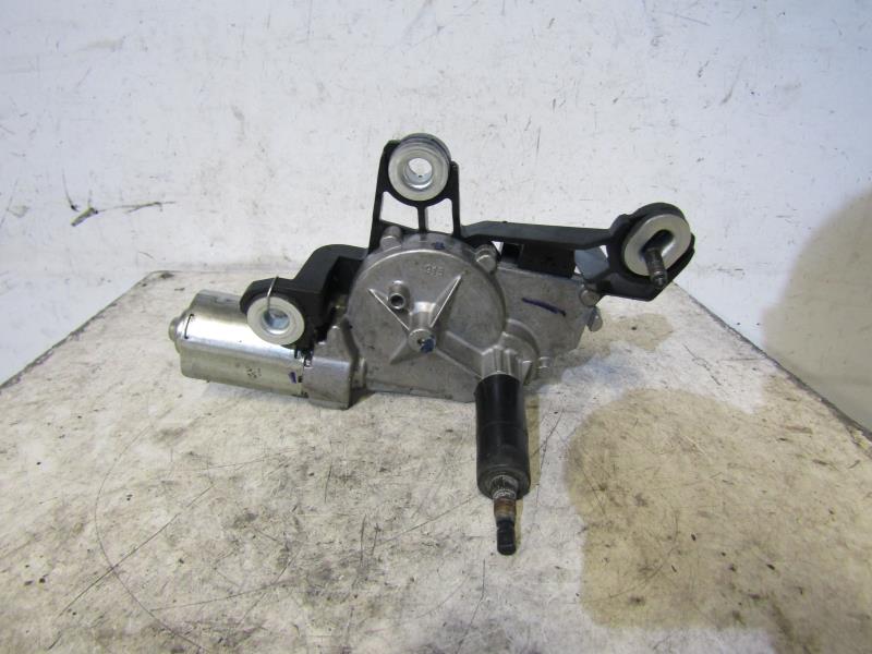 Moteur essuie glace arriere