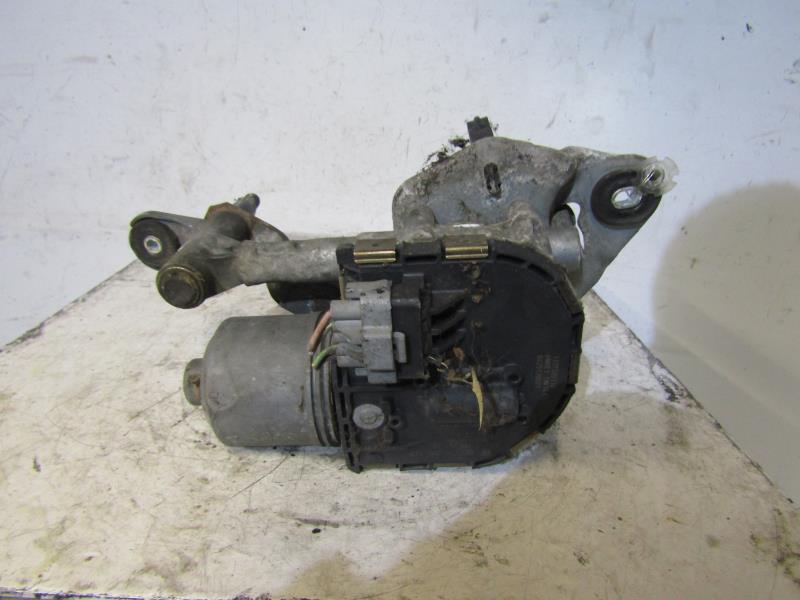 Moteur essuie glace avant droit
