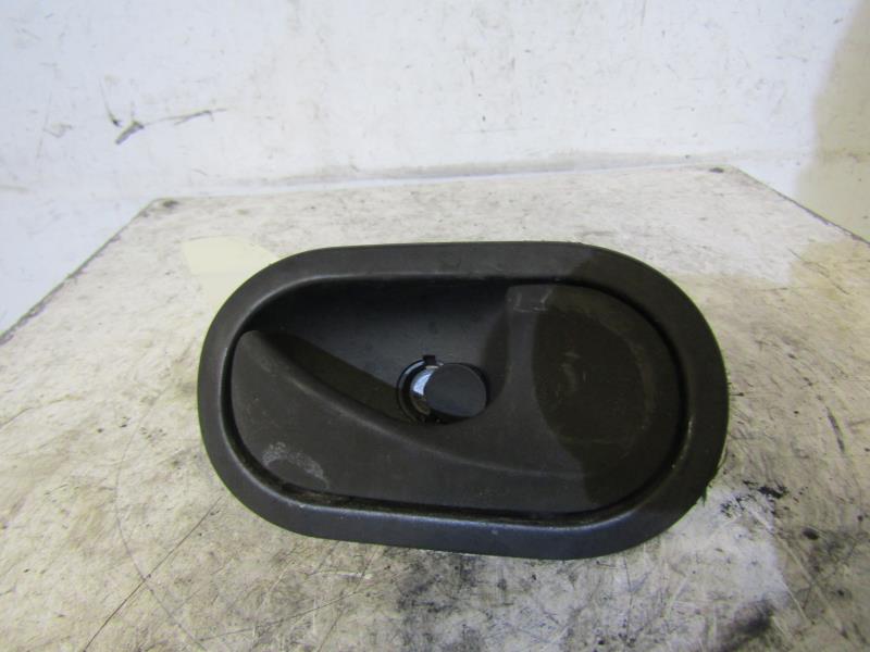 Poignee interieur avant droit