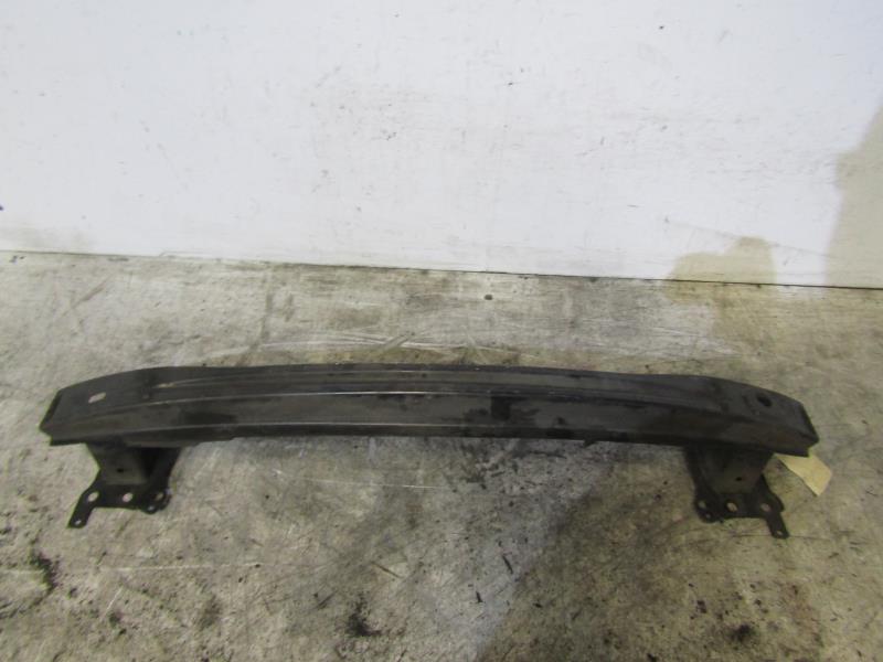 Renfort pare choc avant (traverse)