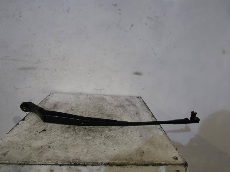 Bras essuie glace avant droit