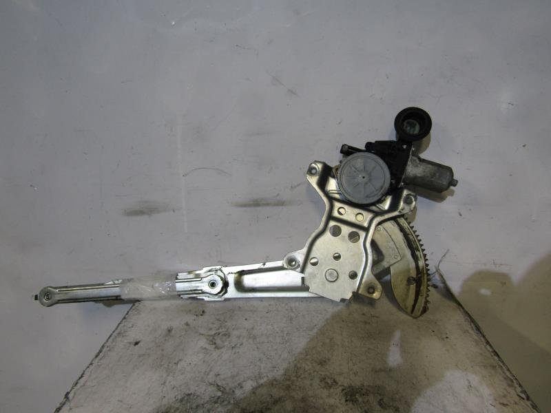 Leve vitre electrique avant droit