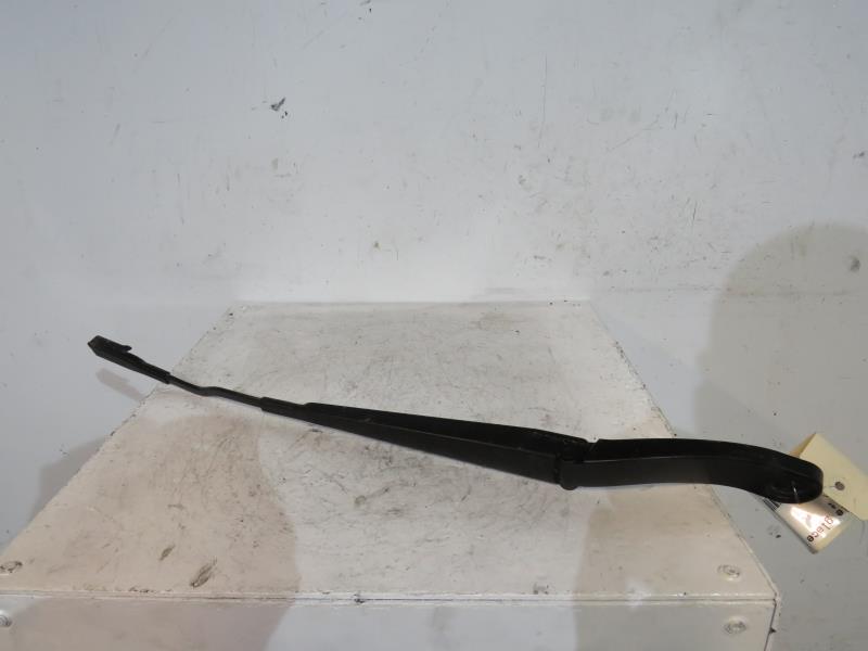 Bras essuie glace avant droit
