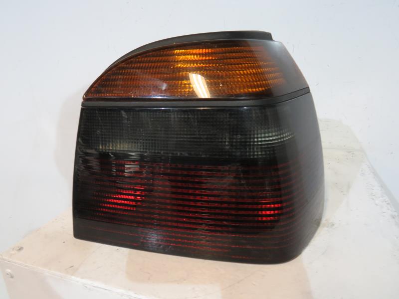 Fanale posteriore principale destro (luci)