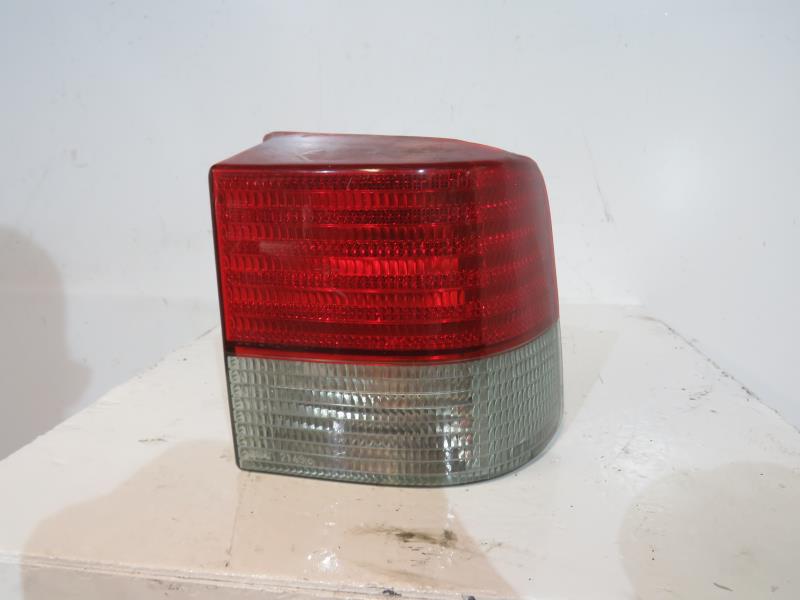 Fanale posteriore principale destro (luci)