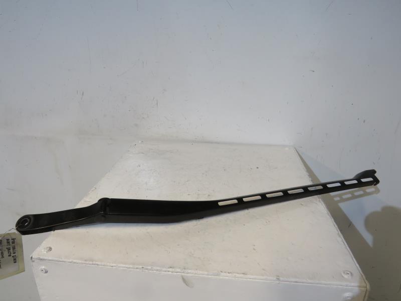 Bras essuie glace avant gauche