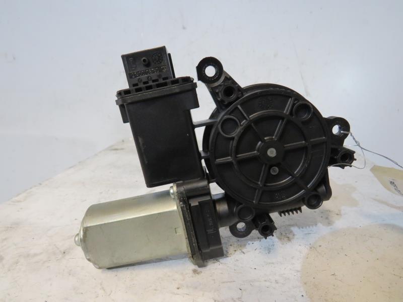 Leve vitre electrique avant droit