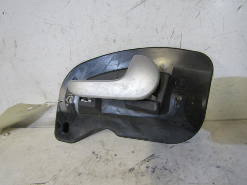 Poignee interieur avant droit