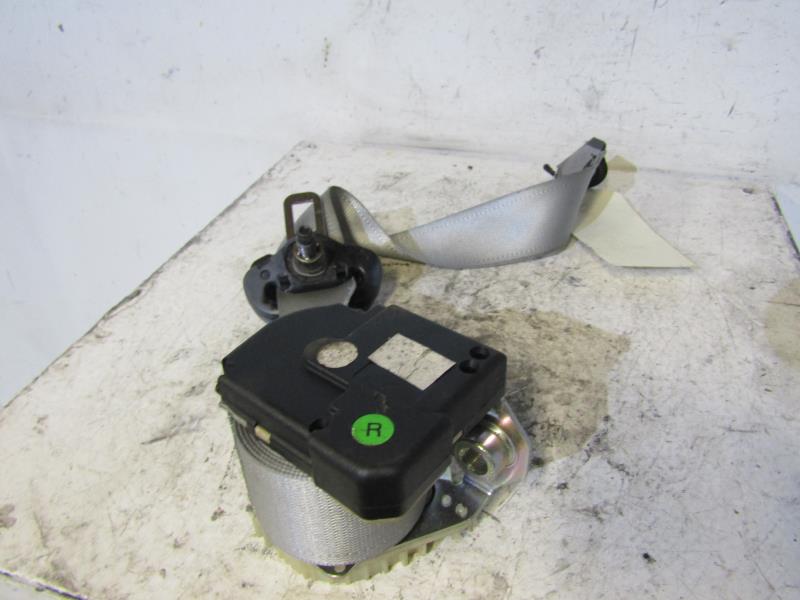 Ceinture arriere droit