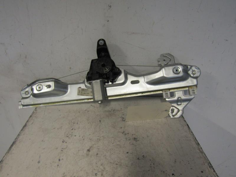 Leve vitre electrique arriere gauche