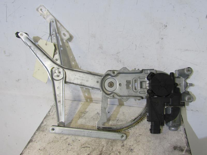 Leve vitre electrique avant gauche