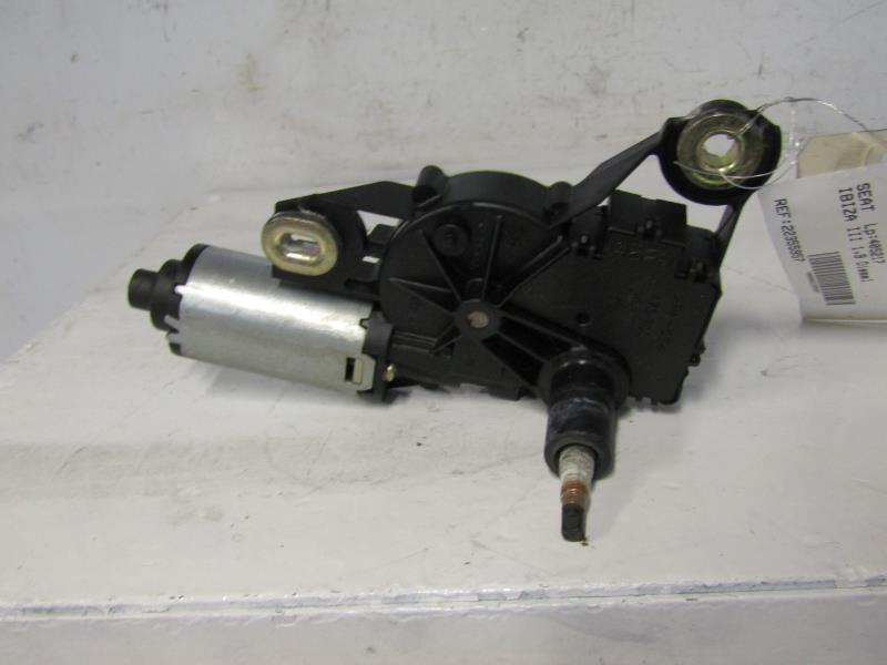 Moteur essuie glace arriere