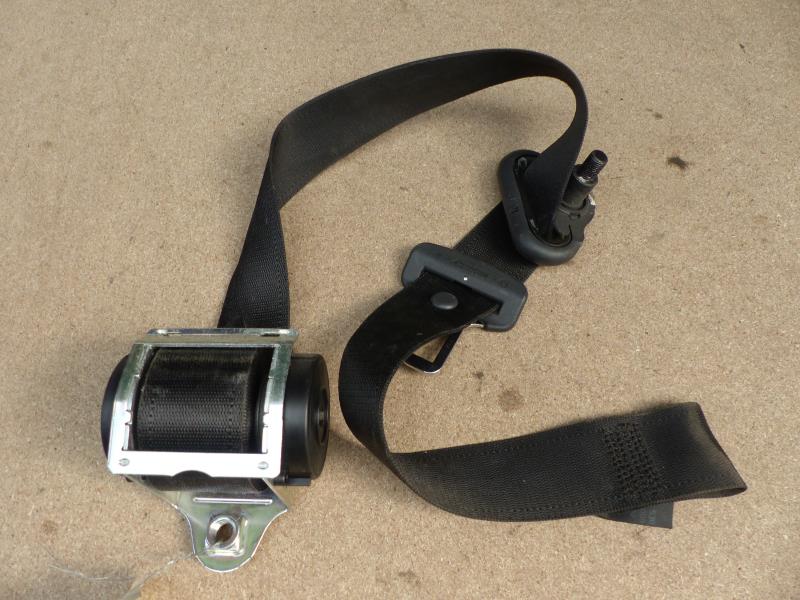 Ceinture avant droit