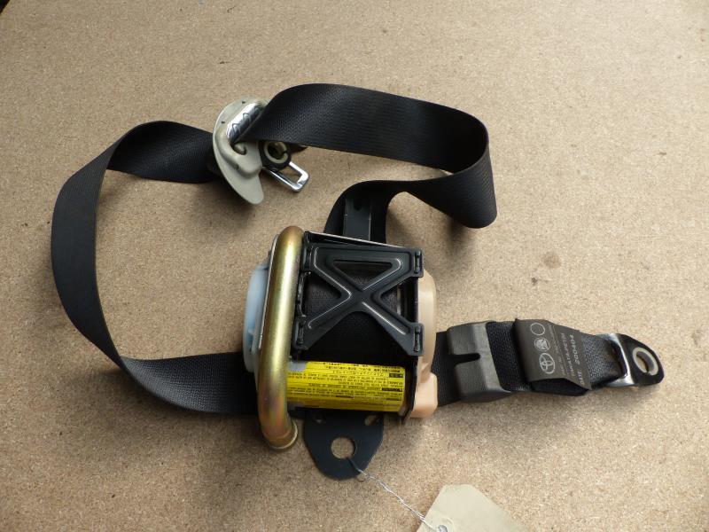 Ceinture avant droit